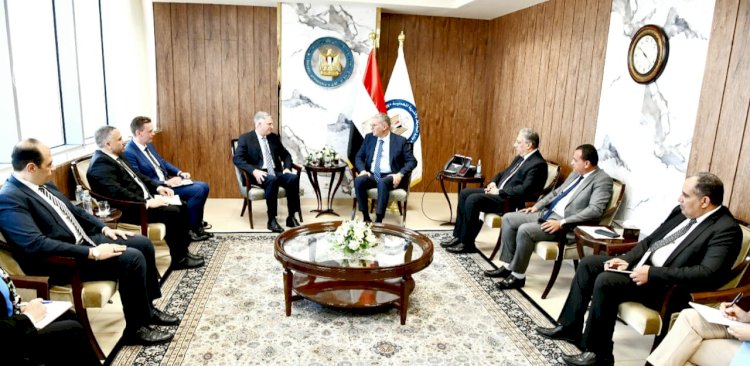 بدوي يستقبل وفد شركة شيفرون العالمية