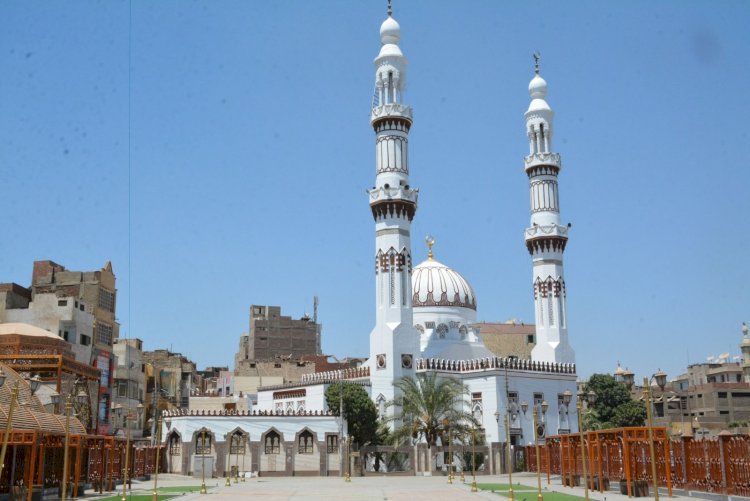 "سراج" سوهاج علي الخريطة السياحية قريبا