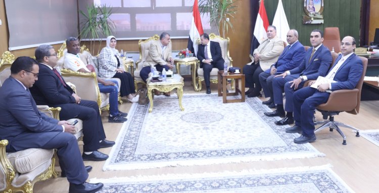 جنوب الوادي الاهلية تستقبل لجنة الاعلى للجامعات لفحص امكانيات برنامج التمريض