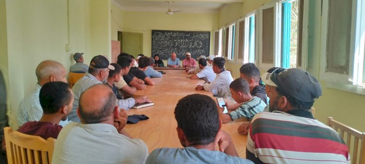 الزراعة تكثف من توعية وارشاد صغار المربين لتحسين معدلات اداء قطعانها