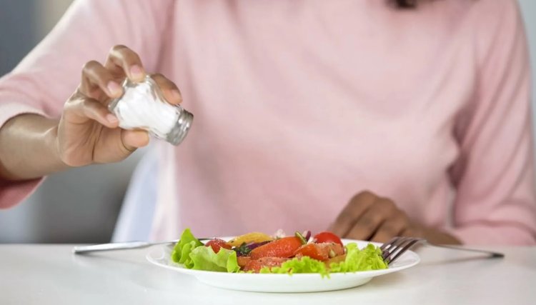 مفاجأة علمية: ملح الطعام أحد أسباب مرض مناعي خطير