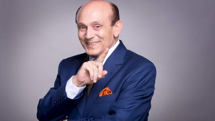 الفنان محمد صبحي يعود من جديد بـ«فارس يكشف المستور»