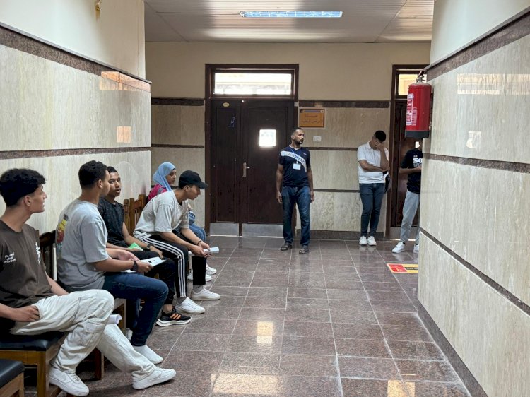 بدء الكشف الطبي على الطلاب الجدد بجامعة جنوب الوادي الاهلية