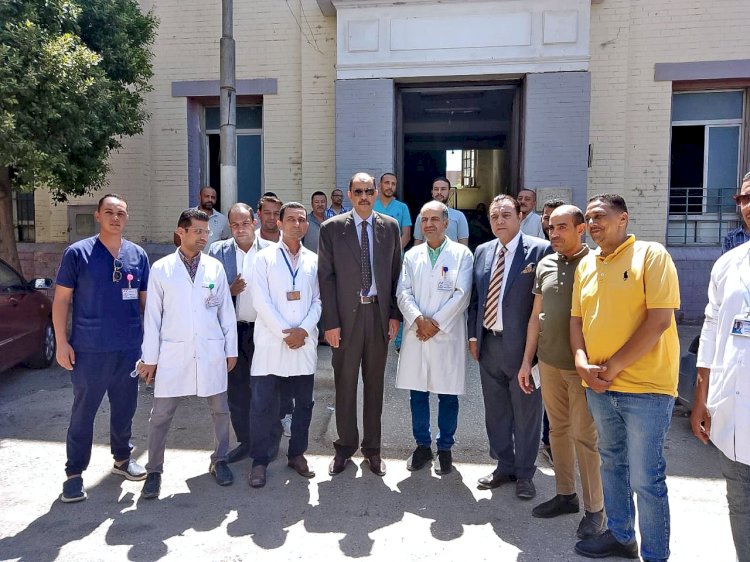 "سراج"يتفقد دار للايتام ومستشفي اخميم وعدد من المواقع بحي الكوثر