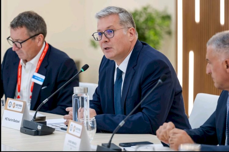 في اطار التواصل بين "ايجبس وغاز تك "بدوي يرأس مائدة مستديرة  بعنوان صياغة مستقبل عملي وواقعي للطاقة في مصر