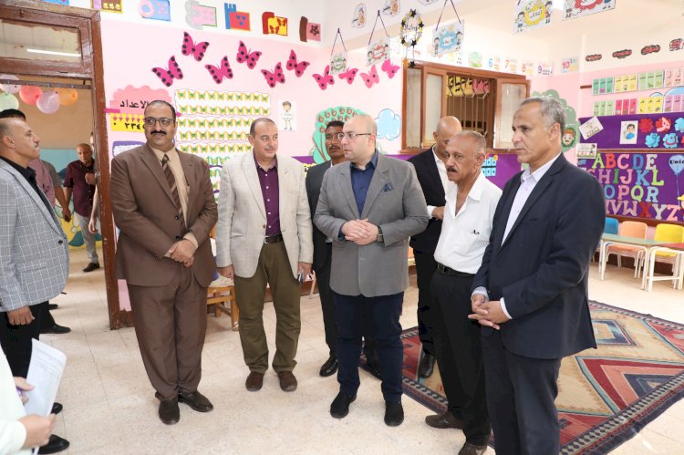 محافظ بني سويف يتفقد استعدادات المدارس لاستقبال الطلاب في العام الدراسي الجديد