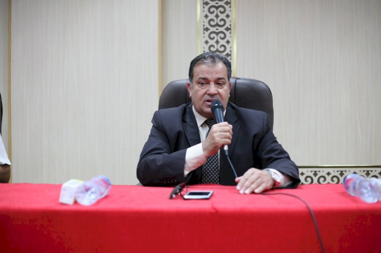 رئيس جامعة جنوب الوادي  يشهد ختام دورة إعداد المعلم الجامعي بكلية التربية