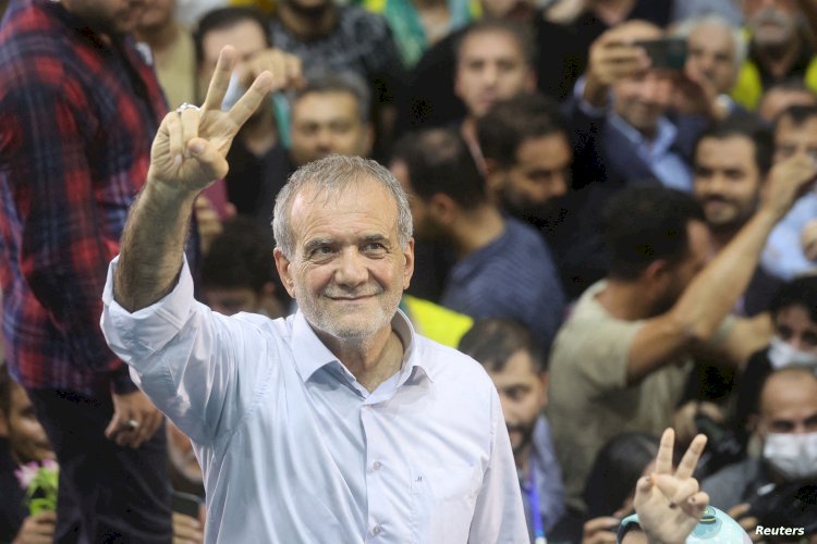 الرئيس الإيراني: ضربنا إسرائيل دفاعًا عن مصالحنا