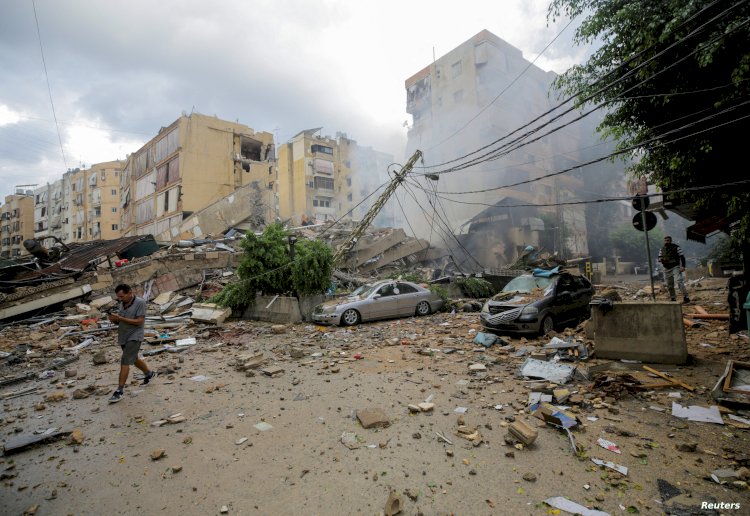 قوات الاحتلال الاسرائيلي تستهدف الضاحية الجنوبية وتحذر السكان