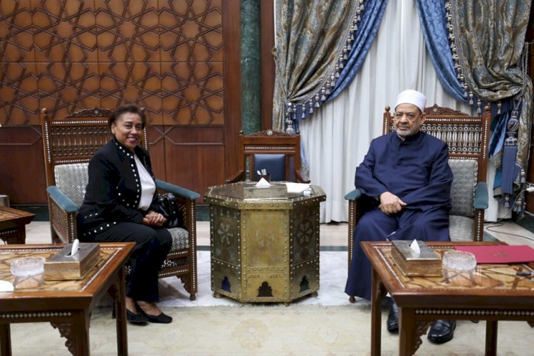 شيخ الأزهر يخصص منحًا دراسية للدومينيكان تقديرًا لموقفها المنصف للقضية الفلسطينية
