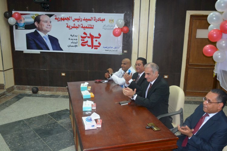 انطلاق فاعليات المعسكر الطلابي بكلية علوم الرياضة جامعة أسوان ضمن مبادرة بداية