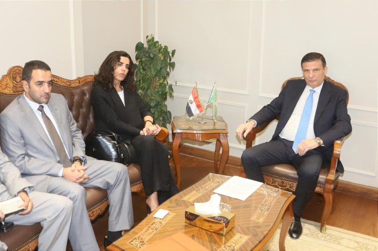 فاروق يبحث مع مجموعة الغانم الكويتية استثماراتها في مصر