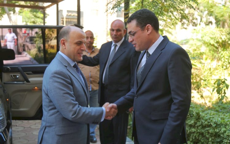 محافظ كفرالشيخ يهنئ المحامي العام الأول للنيابات الكلية الجديد بمناسبة تولي مهام عمله