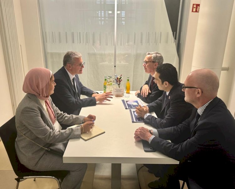 تعزيز التعاون مع سكاتك العالمية في مجالات  الهيدروجين الاخضر بمؤتمر هامبورج