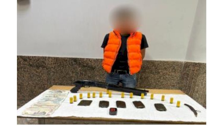 ضبط عاطل بحوزته اسلحة ومخدرات بالفيوم