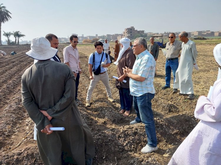 حملات دعم وتوعية المزارعين في جميع المحافظات