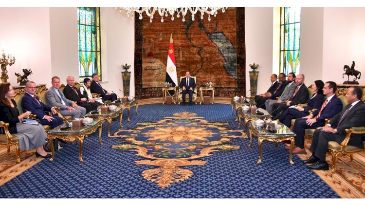 الرئيس عبد الفتاح السيسي يستقبل وفدًا من مجلس النواب الأمريكي