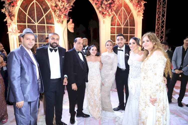 بالصور.. المنتج عاصم المنياوي يحيل ابنته الى عش الزوجية بشهادة نجوم الوسط الفني