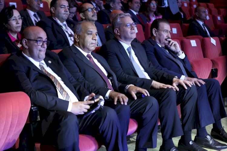 وزير البترول يشهد جلسة تهيئة المستقبل: جذب الاستثمارات في قطاع الطاقة بالمتوسط