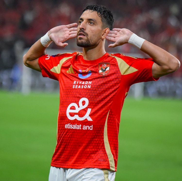 الأهلي  يتغلب على سيراميكا كليوباترا  ويلاقي الزمالك في نهائى السوبر المصرى