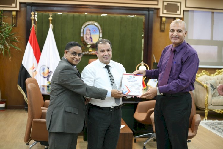 إصدار مشروع إنشاء " مدرسة الرعاية المجتمعية المتخصصة بقنا " بجامعة جنوب الوادى