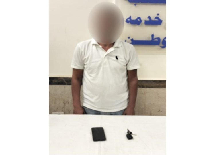 ضبط سائق سرق تليفون أجنبي