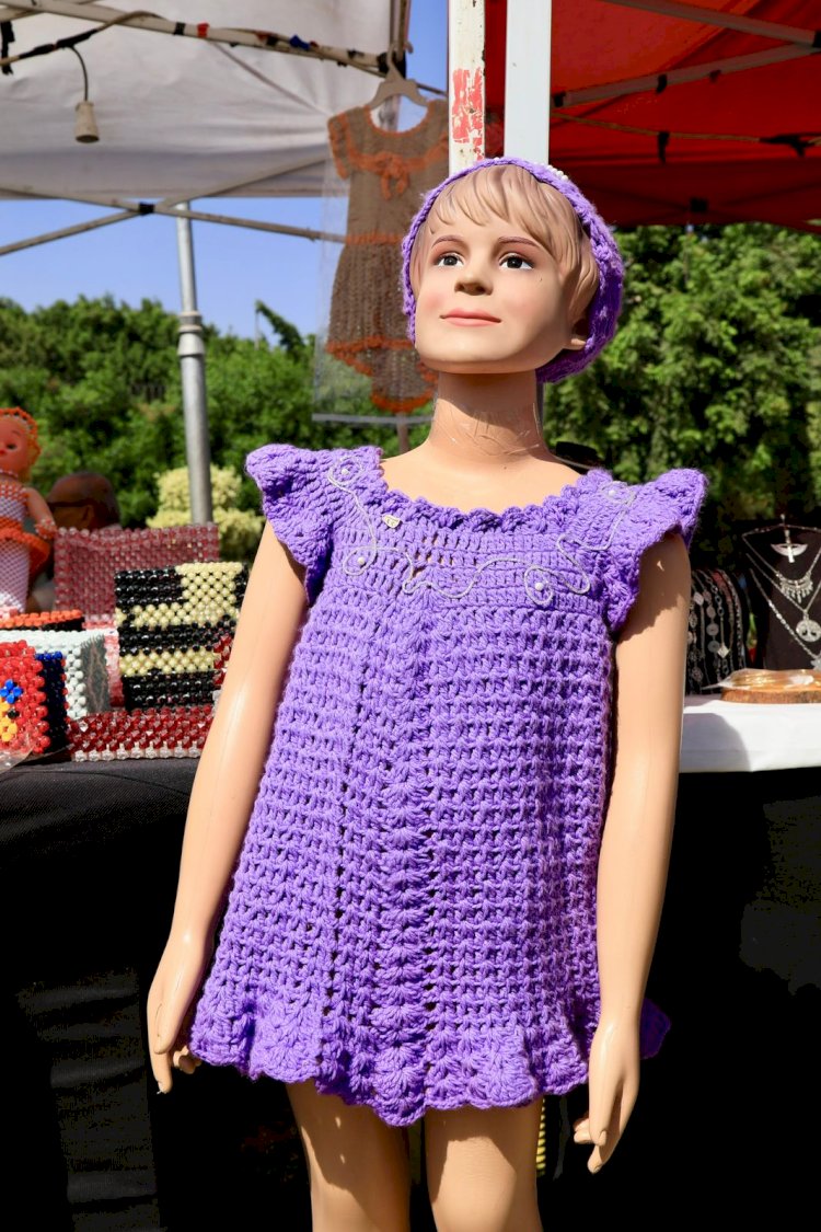 مؤسسة الفتيات بالعجوزة تشارك في معرض الزهور