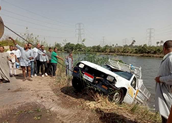 إصابة 19 شخصًا في 5 حوادث طرق بالمنيا بسبب السرعة والتخطي الخاطئ