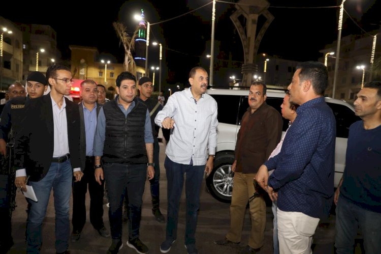 محافظ سوهاج يتفقد منطقة الثلاث كباري