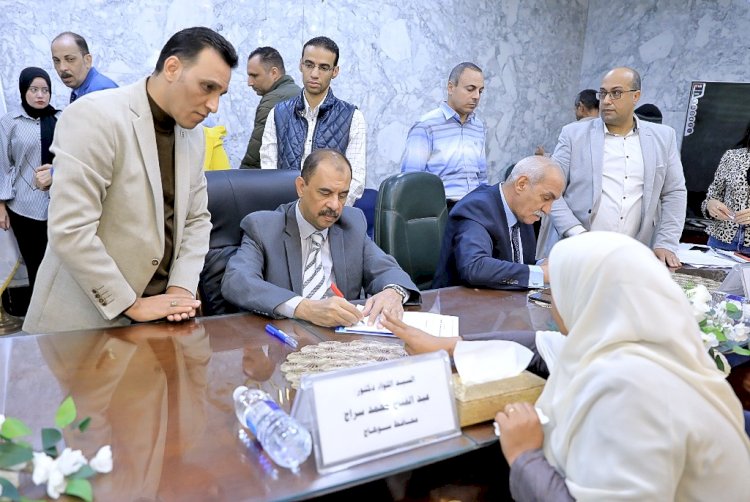 محافظ سوهاج يحل مشاكل السوهاجيين في اللقاء الاسبوعي