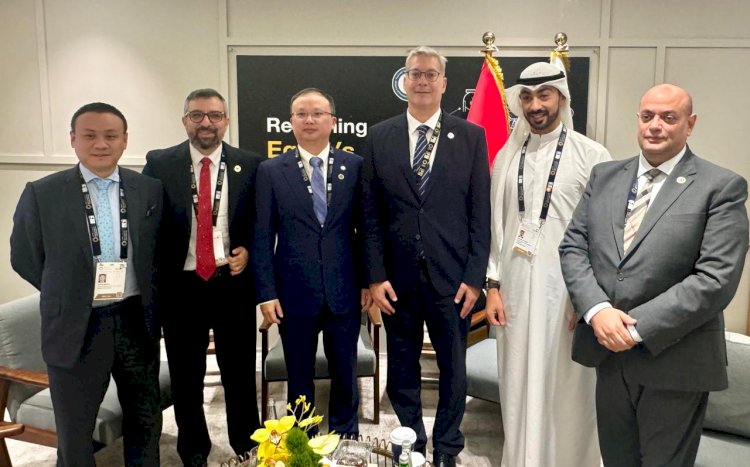 بدوى يتابع مع رئيس  مجموعة يونايتد إنرجي جروب موقف انشطتها فى مصر