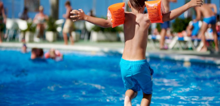 تعليم المنيا يحصد المركز الرابع جمهوري سباحة في سباق 50 متر فراشة