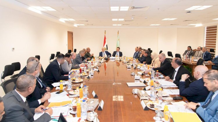 وزير الزراعة يترأس اجتماع مجلس إدارة هيئة التعمير بحضور وزيرا الري والإسكان