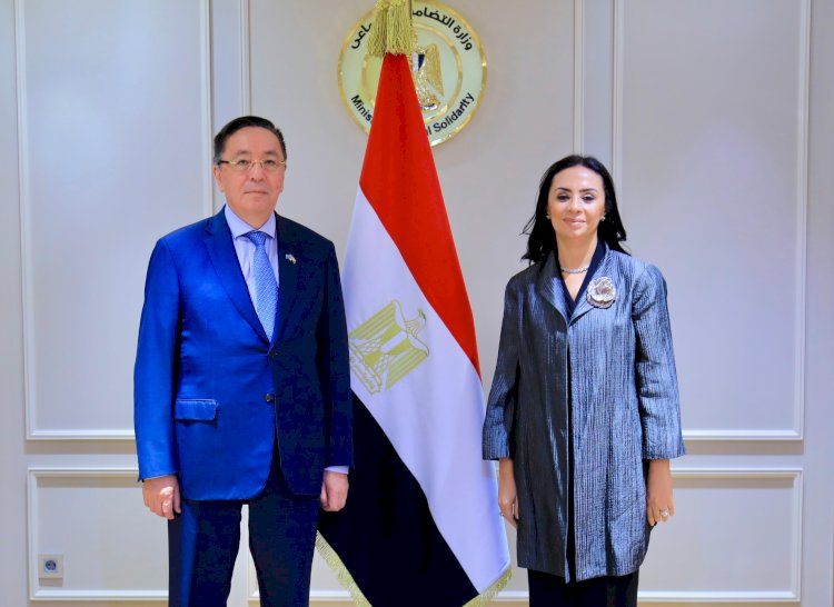 سفير كازاخستان في ضيافة مايا لتعزيز التعاون المشترك