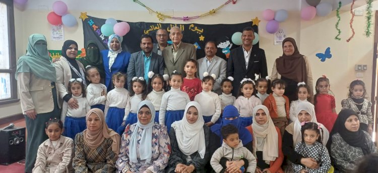 قاصد يشهد احتفال أعياد الطفولة بمدرسة قناطر نجع حمادي الابتدائية