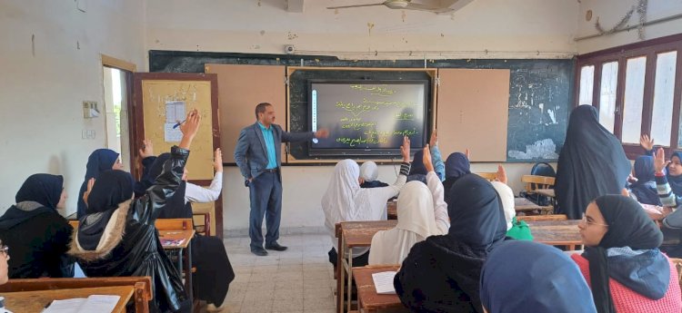 مدير عام تعليم أبوتشت يوجه بتطبيق القرارات المنظمة للتقييمات وأعمال السنة