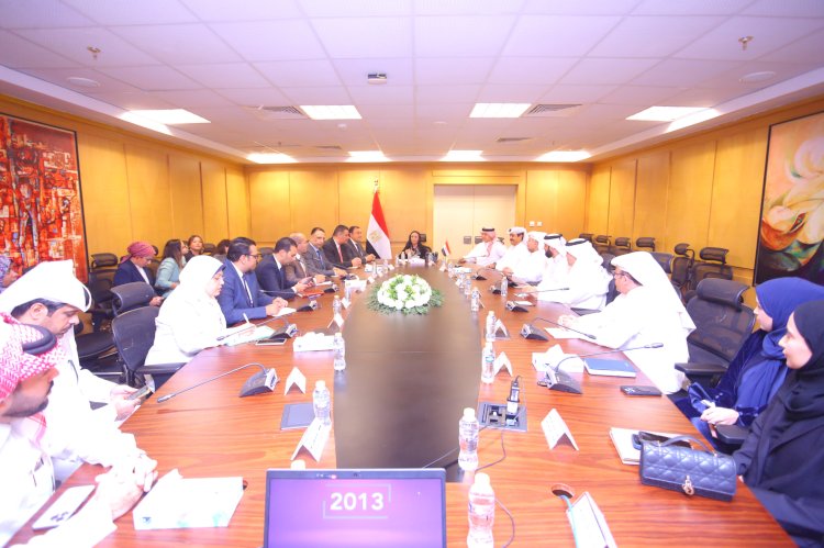 وزيرة التضامن  تستقبل سفير دولة قطر لبحث التعاون في عدد من المجالات التنموية