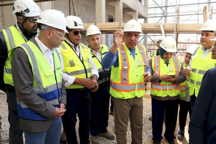 وزير الكهرباء يتفقد مستجدات تنفيذ أعمال محطة الربط المصرى السعودى 