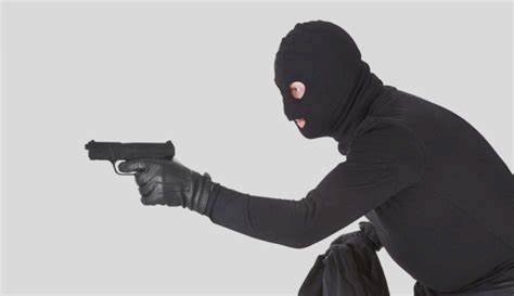 ضبط تشكيل عصابى بالقاهرة تخصص فى ارتكاب وقائع سرقة المواقع تحت الإنشاء