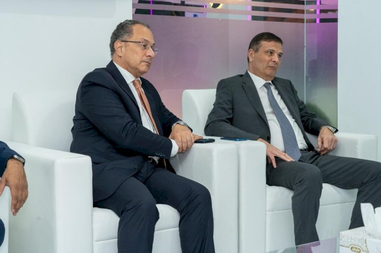 فاروق يلتقي رجال الاعمال والاستثمار خلال مشاركته في قمة الغذاء العالمية بأبوظبي