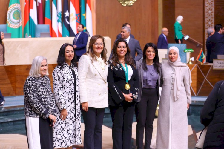 "مرسي" تشهد حفل توزيع جائزة الدورة الثالثة للتميز الحكومي العربي 2024