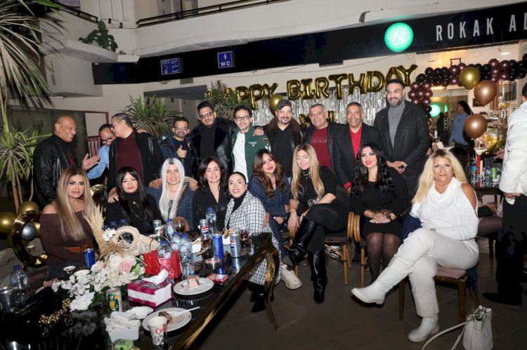 بالصور أمل رزق تحتفل بعيد ميلادها بحضور نجوم الفن