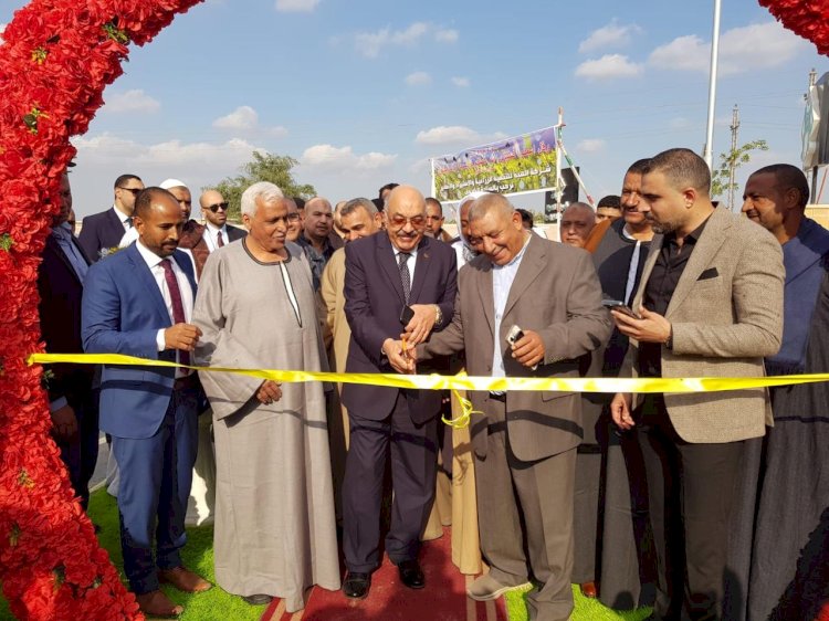 مصدري الحاصلات البستانية يفتتح محطة فرز  للحاصلات البستانية بالإسماعيلية