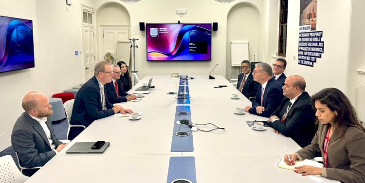 وزير البترول يزورمقر الهيئة البريطانية لتمويل الصادرات في لندن