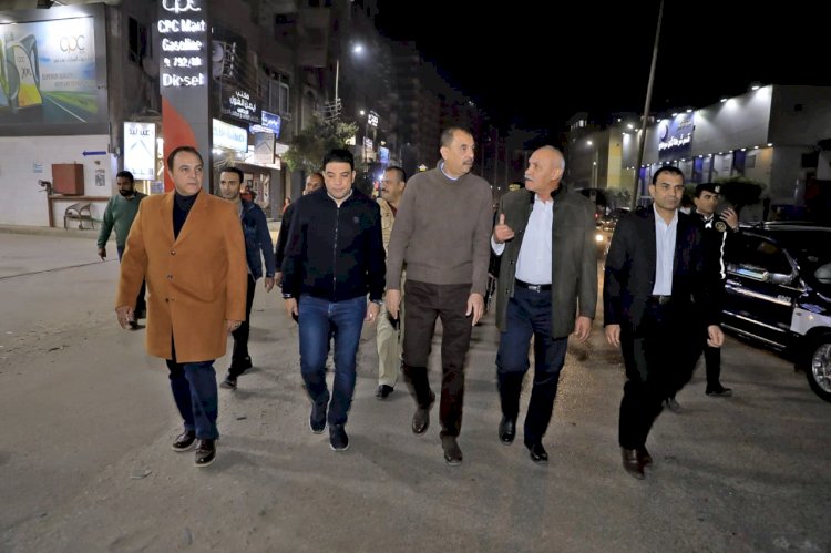 محافظ سوهاج يتفقد أعمال التطوير والتجميل بحي شرق