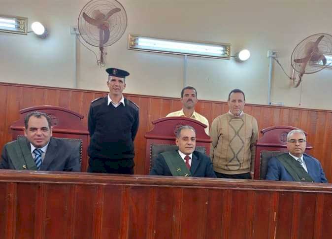 «عايرة بضيق الحال».. إحالة أوراق المتهم بقتل إمام مسجد في المنيا للمفتي