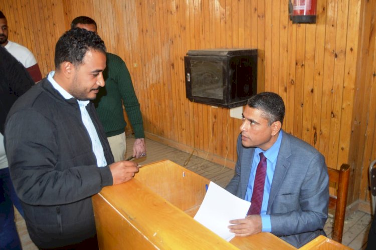 انتهاء امتحانات الشفهي لطلاب حقوق جامعة جنوب الوادى