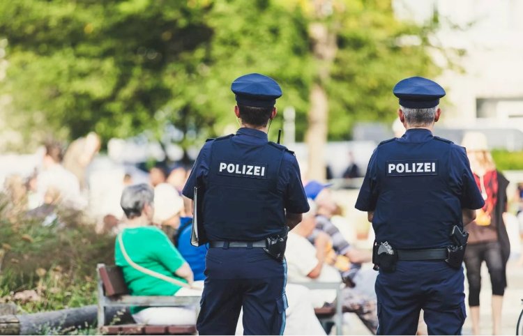 حادث إرهابي بألمانيا يسفر عن مقتل 11 شخصا في سوق عيد الميلاد