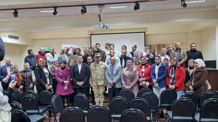 اللواء اركان حرب عادل العمدة يصدح في سماء البحيرة