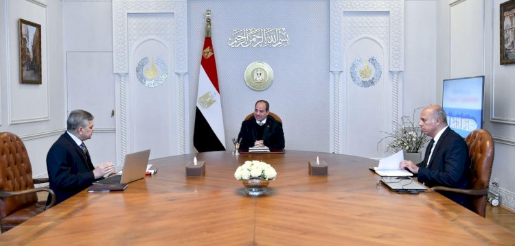 60 % تراجعًا في إيرادات قناة السويس.. وتوجيهات عاجلة من السيسي